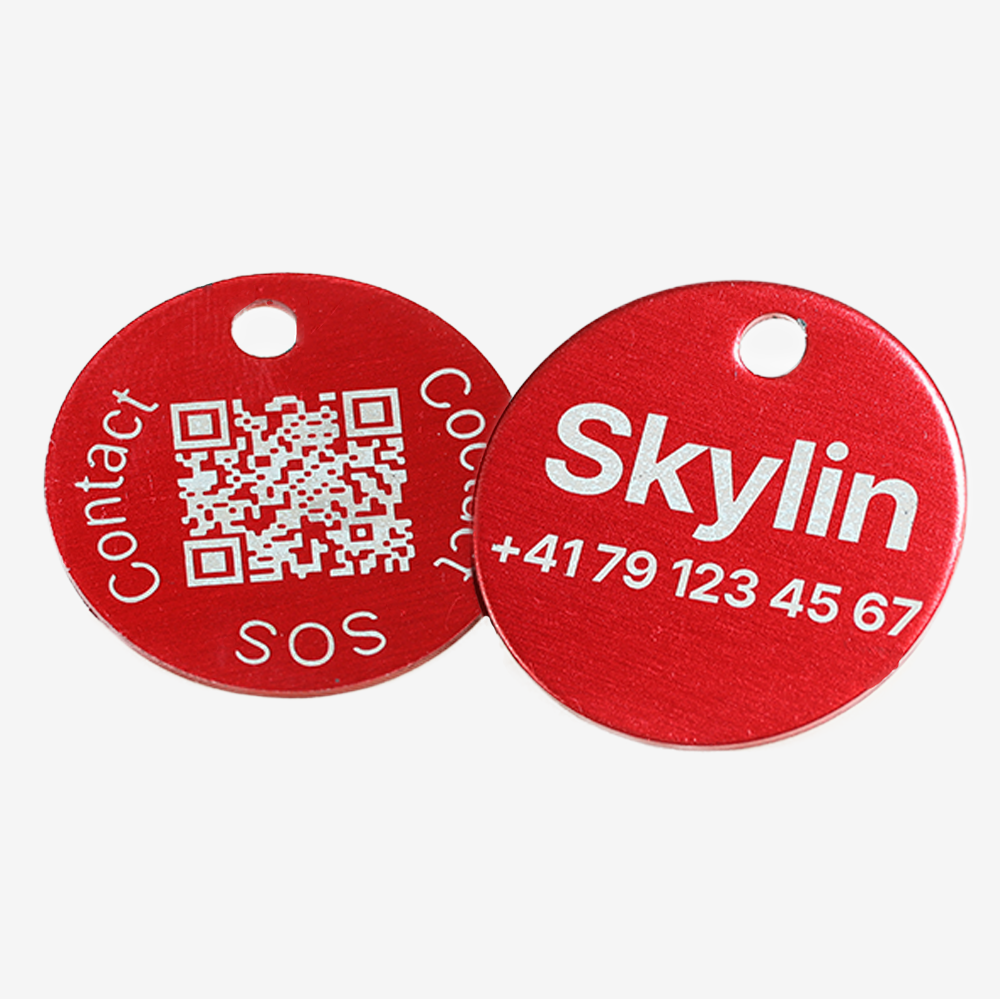 Hybrid QR Code & Custom Engraved Pet ID Tag – Round Aluminum, Personalized with Swiss Data Platform